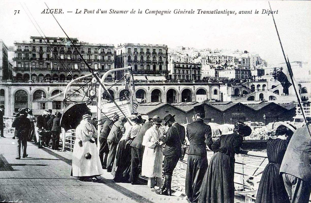 Alger - Pont d'un Steamer.jpg
